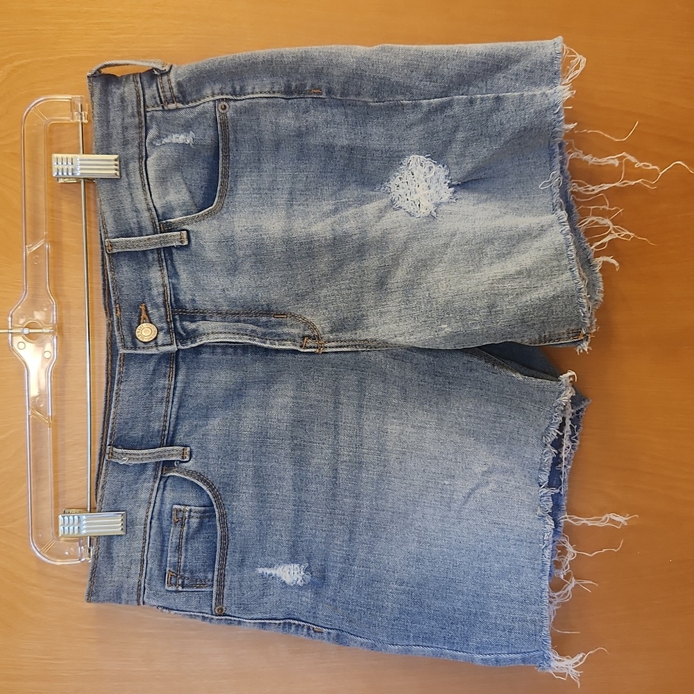 Old Navy Frayed Short